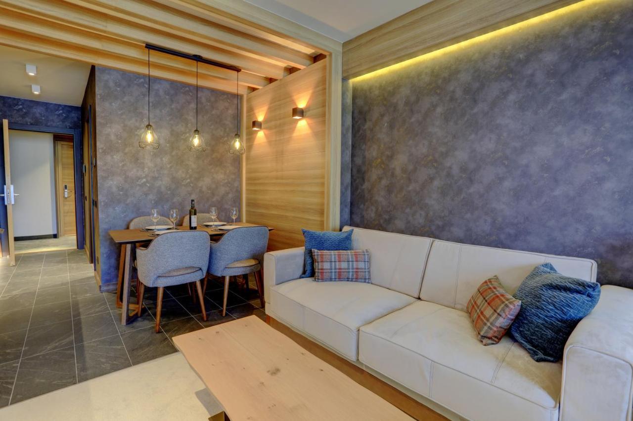 Apartment Woodside 417-418