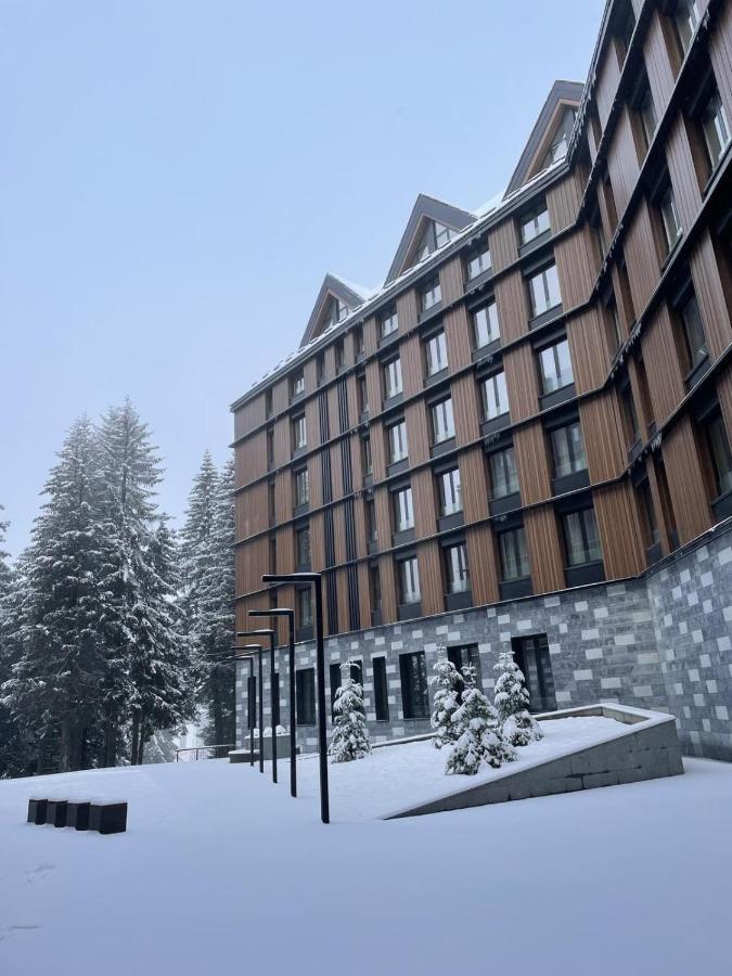 Woodside 417-418 * Kopaonik